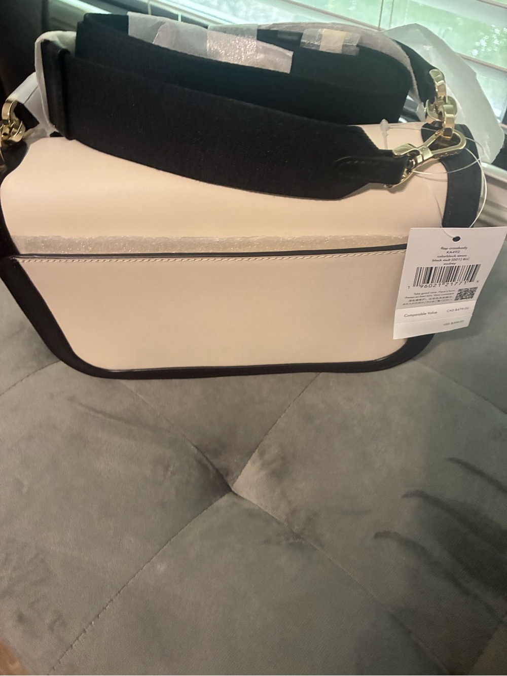 kate spade White and Black Crossbody with Gold Star Medallion - Picture 3 of 4